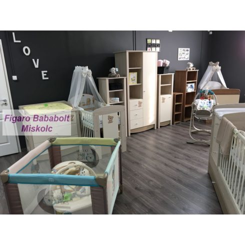 Babaszoba...