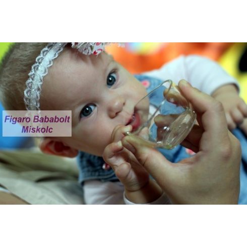 Svéd itató-etető pohár (80 ml-es mércézett)